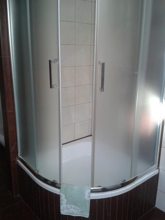 Gosciniec Sloneczny Hotel Drzonków Eksteriør billede