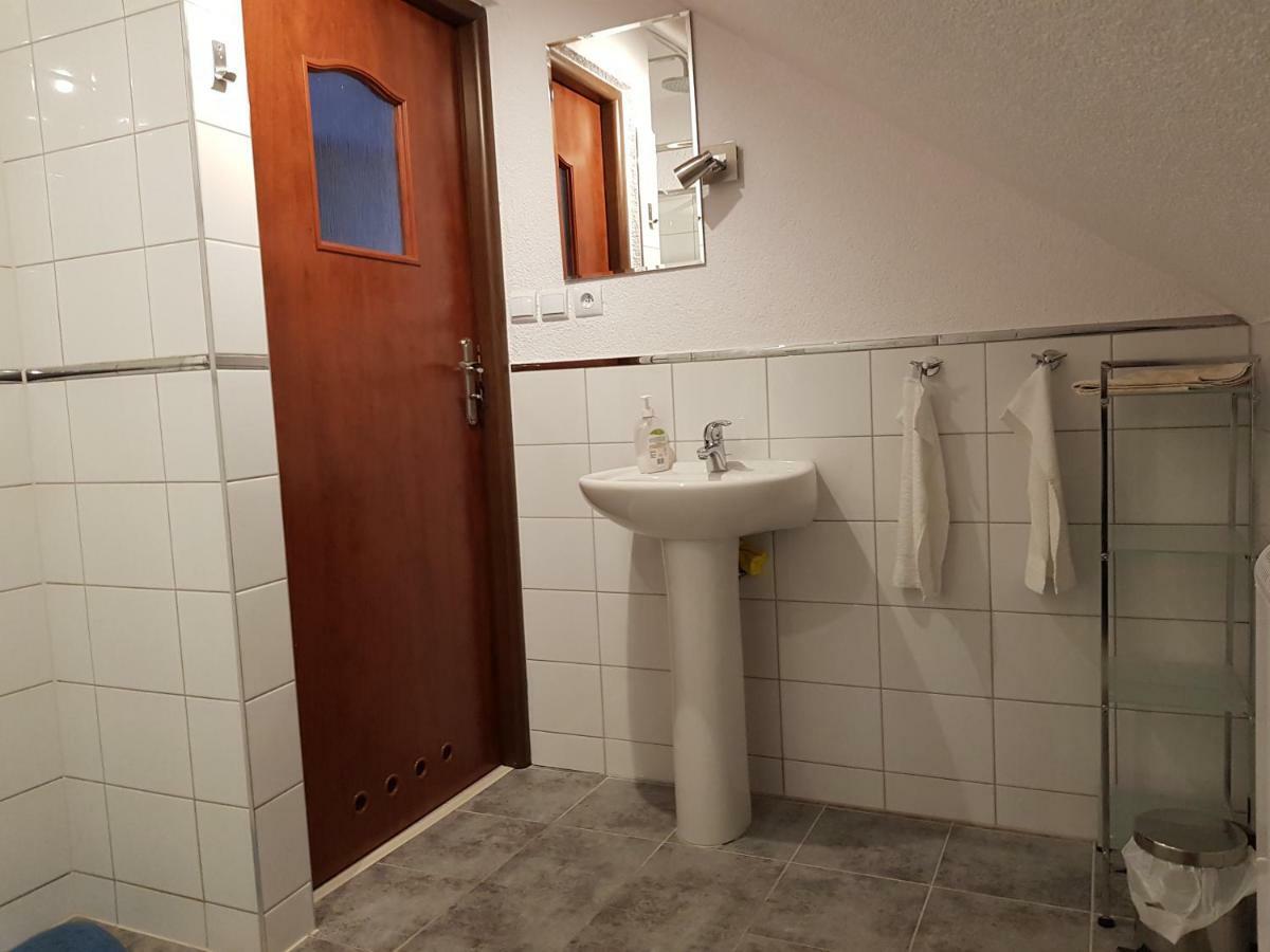 Gosciniec Sloneczny Hotel Drzonków Eksteriør billede